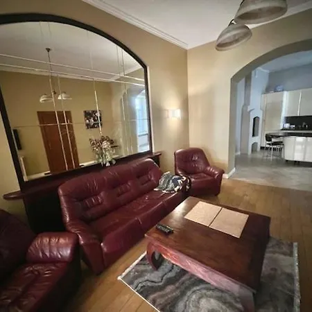Apartamento Old Town Art Maria Frou-frou 101 M2 *
